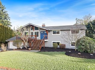 8613 Vistarama Ave, Everett, WA
