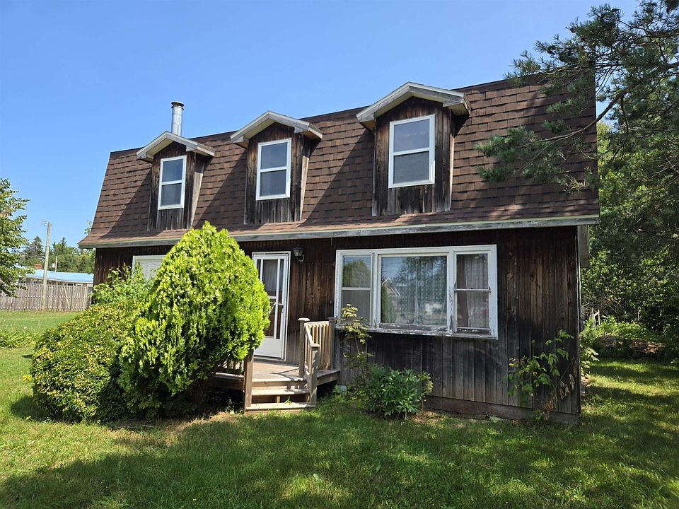 1st image of 60 Dufferin St