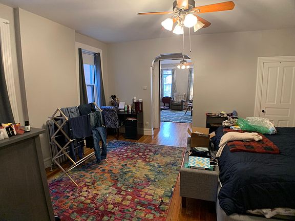 5th image of 2209 Jules St