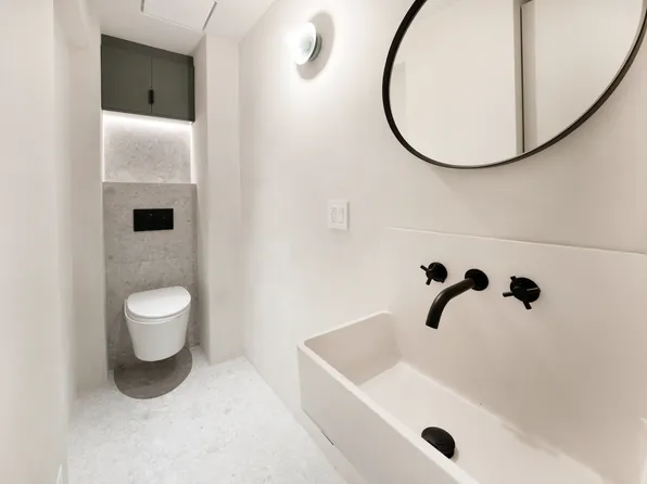 65 East 96th Street image 14 of 20