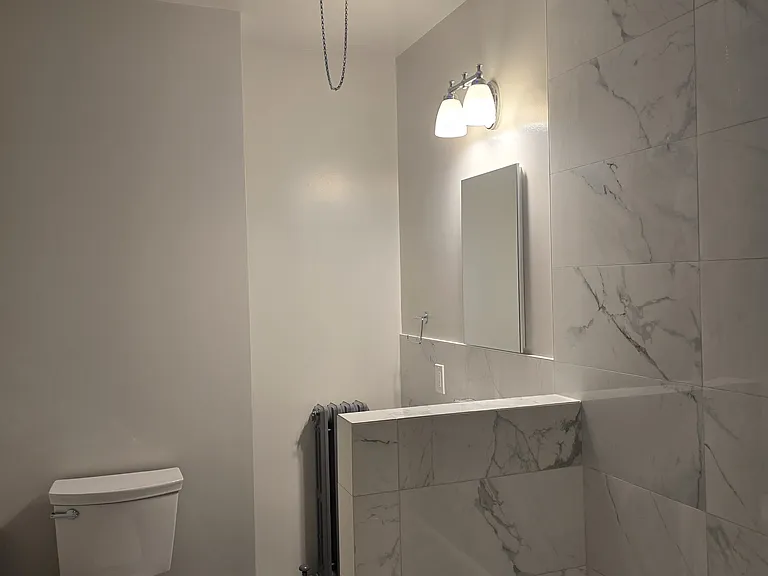 5350 Akron St — Photo 3