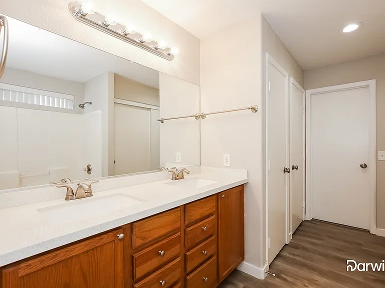 5918 Stone Hollow Ave — Photo 12