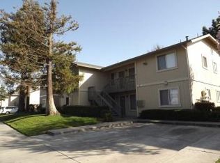 1000 Nash Rd, Hollister, CA 95023