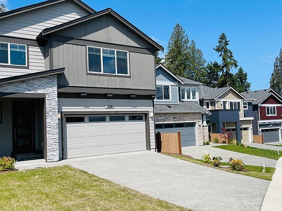 2nd image of 12220 67th Ave SE