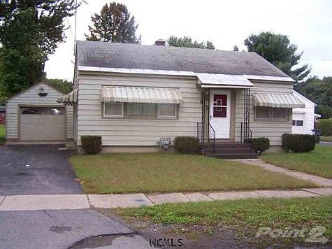 1st image of 40 La Cross St