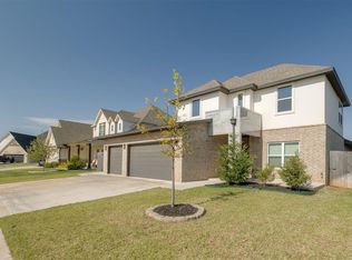 409 Carlow Way, Yukon, OK 73099