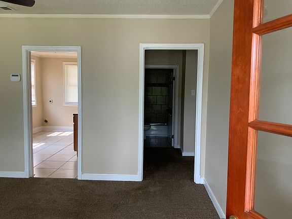 4th image of 1298 Kerr Ave