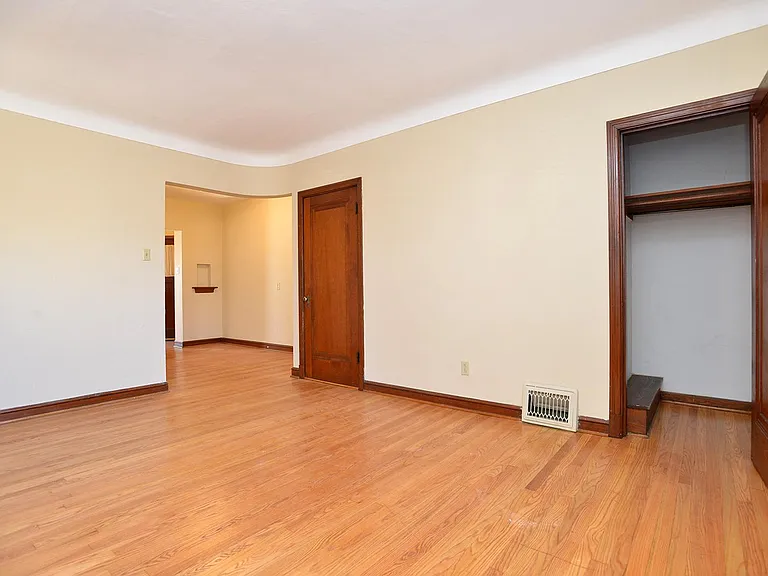 4968A Oleatha Ave — Photo 4