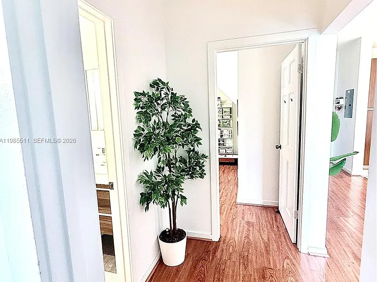 101 Ocean Lane Dr #4011 — Photo 11