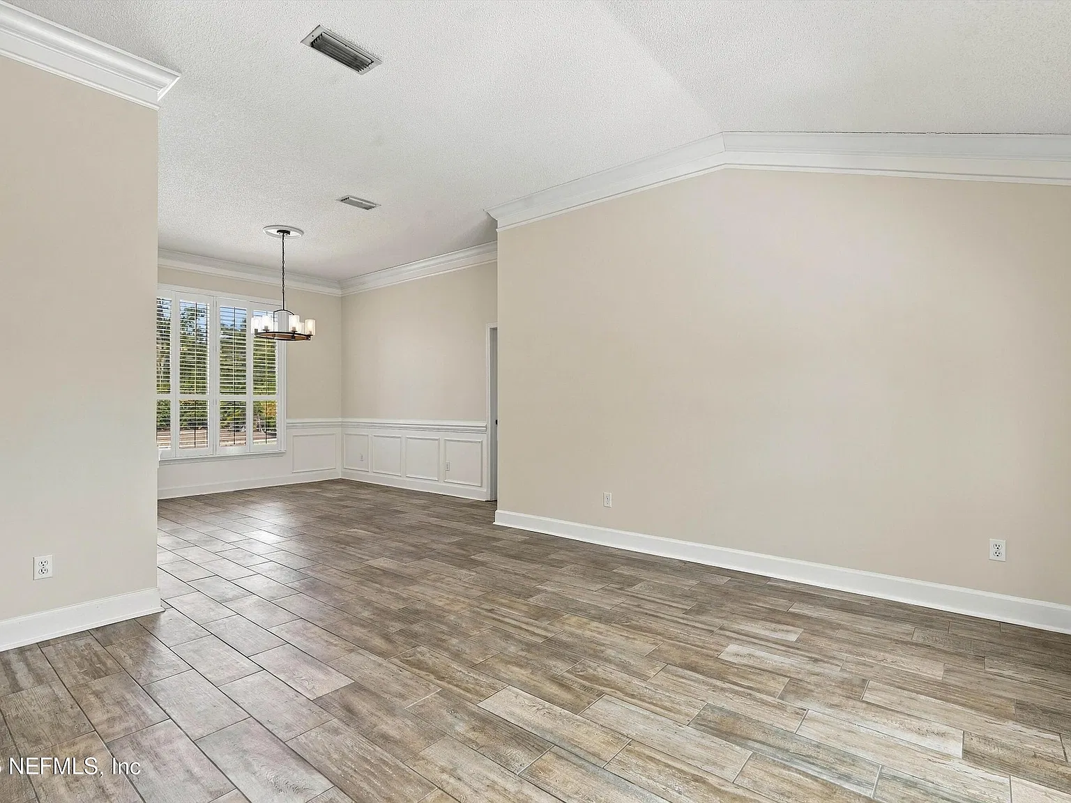 4 bed, 2.0 bath, 2248 sqft, $2,800 — Photo 4