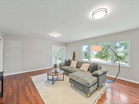 5th image of 395 Bielby Rd