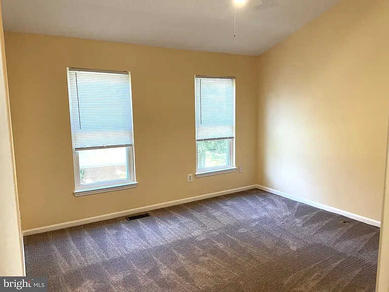 27 Beacon Hill Way — Photo 14