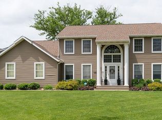 7409 Princeton Dr NE, Cedar Rapids, IA 52402
