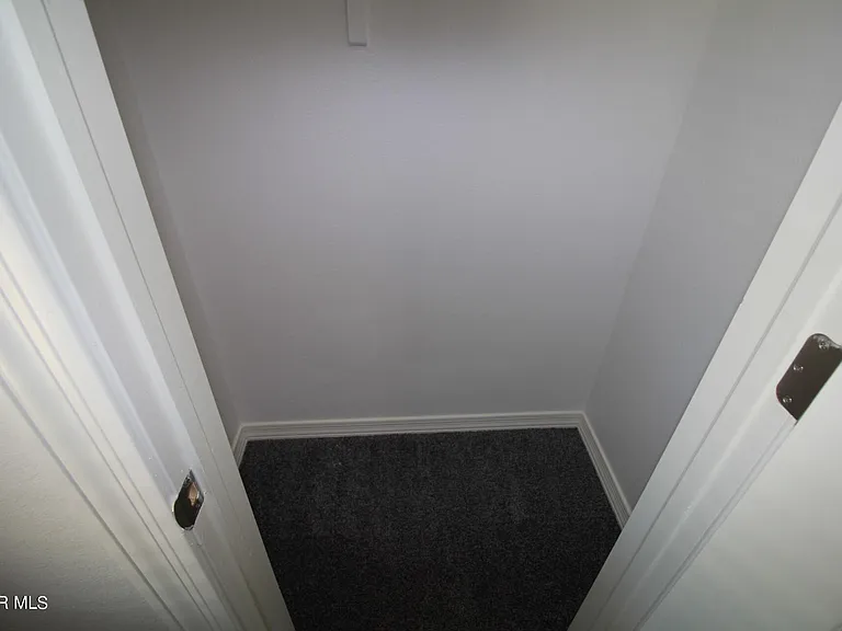 620 Adrian Arellano St W — Photo 71