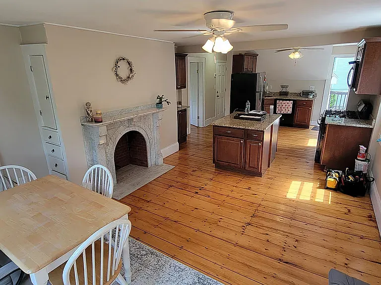 12 Concord St #B — Photo 2