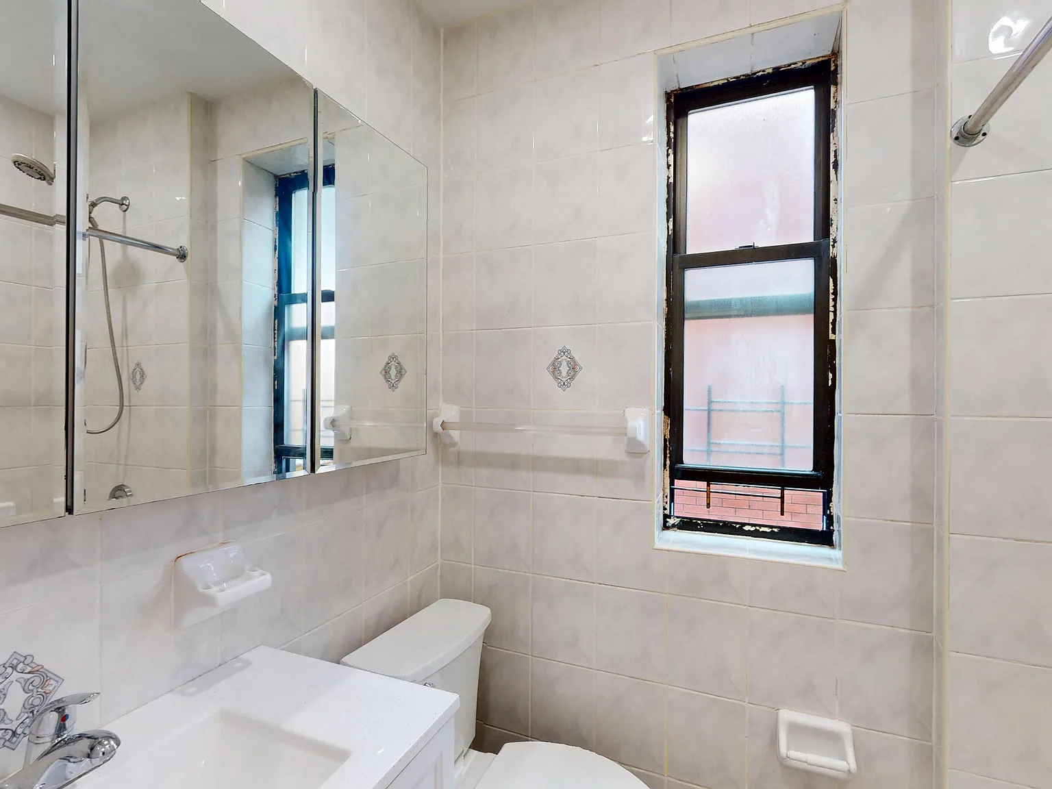 563 West 184th Street — Photo 3