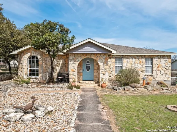 9 Woodhollow, Wimberley, TX 78676