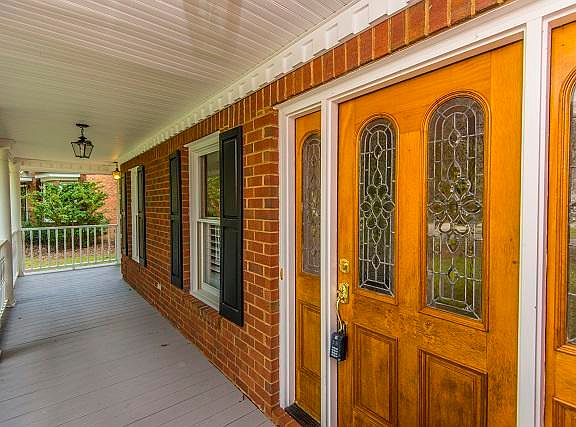 3rd image of 8618 Arthur Hills Cir
