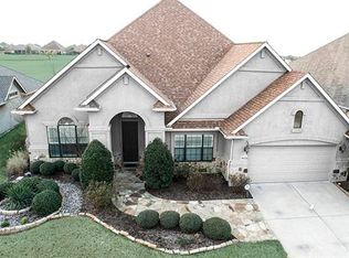 9121 Gardenia Dr, Denton, TX 76207