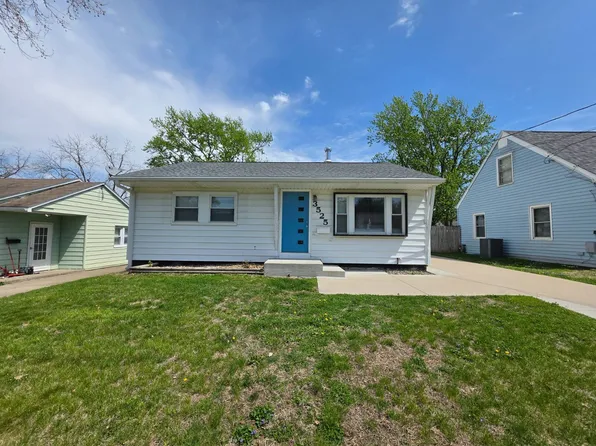 3525 53rd St, Des Moines, IA 50310