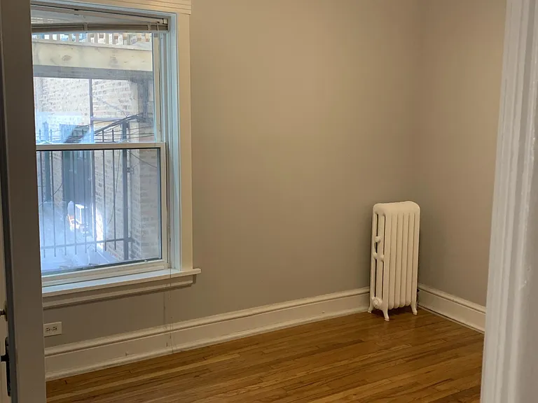 5606 N Kenmore Ave #3 — Photo 10