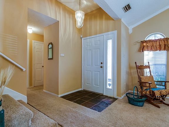 5th image of 112 Park Cir
