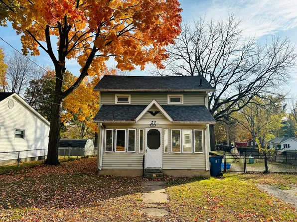 27 Sheridan St, Coldwater, MI 49036