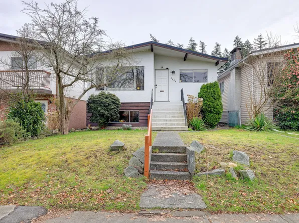 5884 Ormidale St, Vancouver, BC V5R 4R3