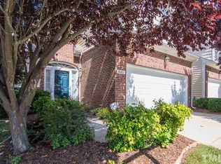 8001 Thrush Ridge Ln, Raleigh, NC 27615