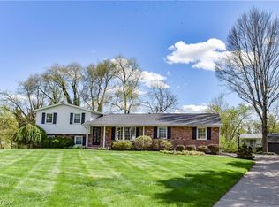 13530 Amodio Ave NW, Uniontown, OH 44685