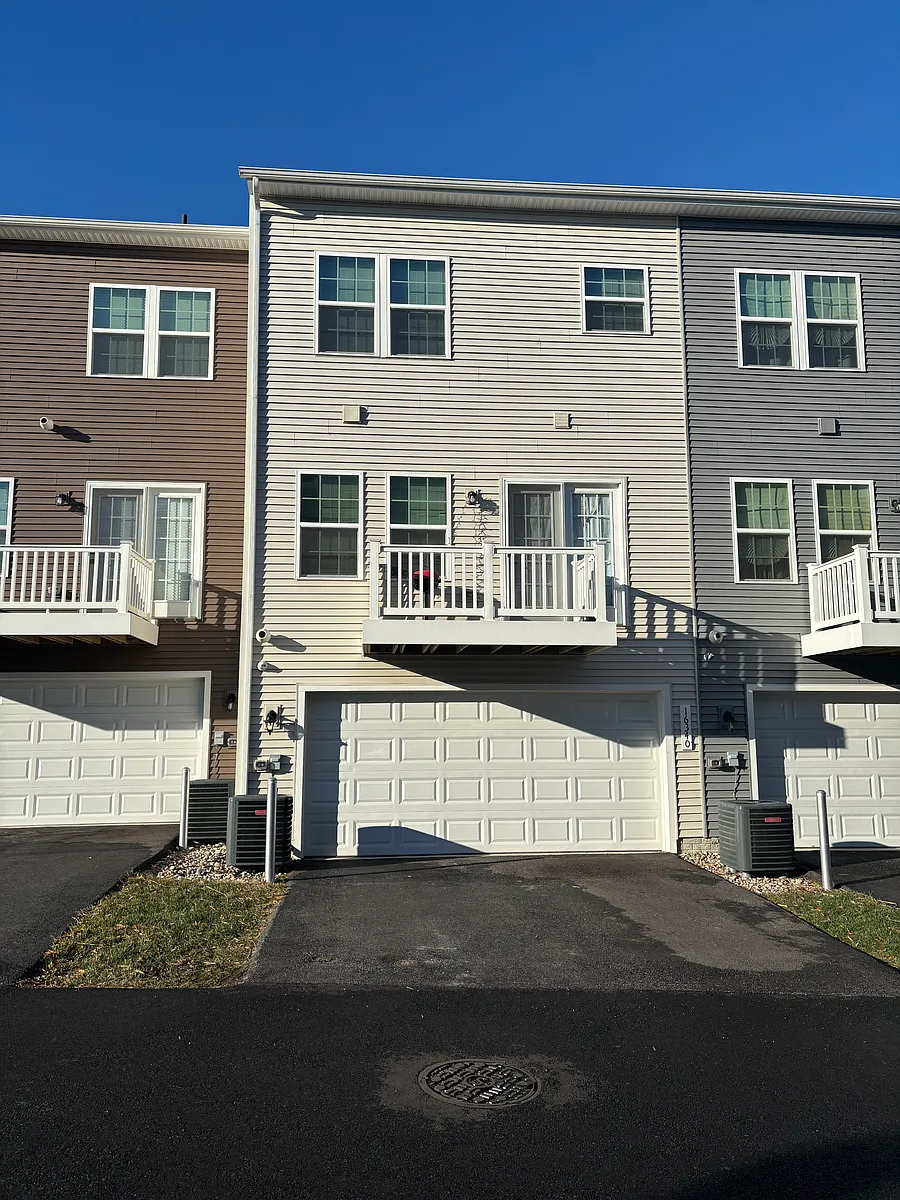 Building Photo - 16340 Fife Way