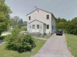 6 Niles St, Westerly, RI 02891