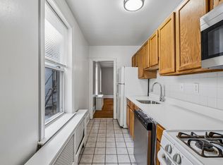 4135 Ridge Ave #2D, Philadelphia, PA 19129