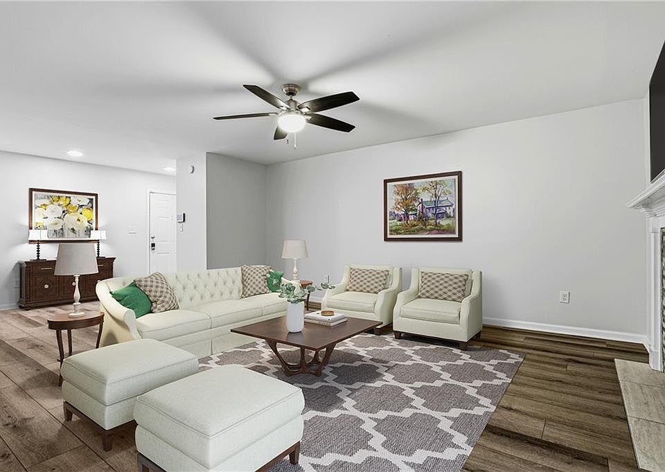 1st image of 63 Hampshire Ct