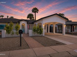 5513 E EARLL Drive, Phoenix, AZ 85018