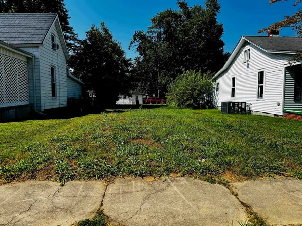 1238 Clay St, Henderson, KY 42420