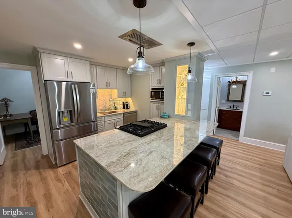 110 Annapolis St #B, Annapolis, MD 21401