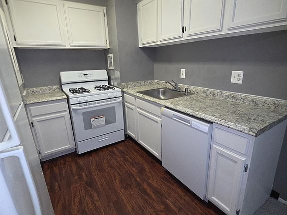 3rd image of 1828 Metzerott Rd APT 407