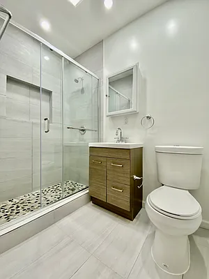 Rented by Spire Group | media 14