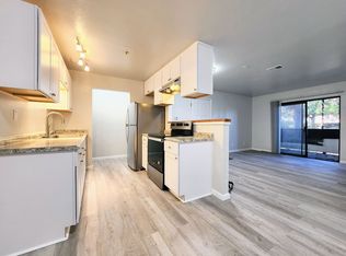 8201 Camino Colegio Dr #31, Rohnert Park, CA 94928