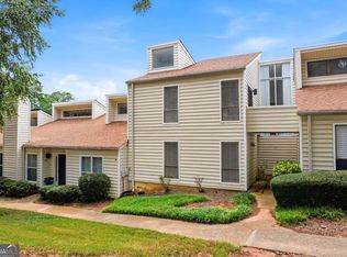 605 Serramonte Dr, Marietta, GA 30068