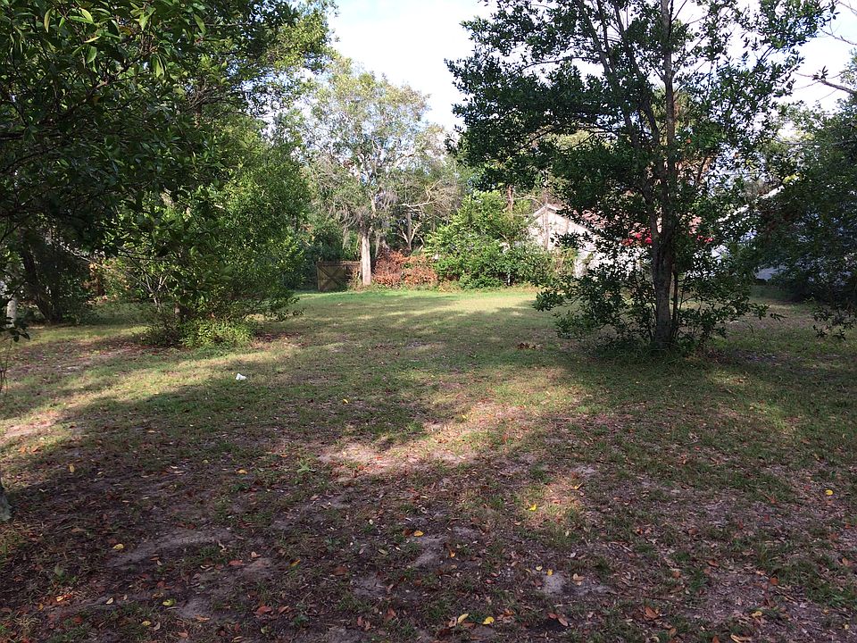 1st image of 1300 Idlewild Dr