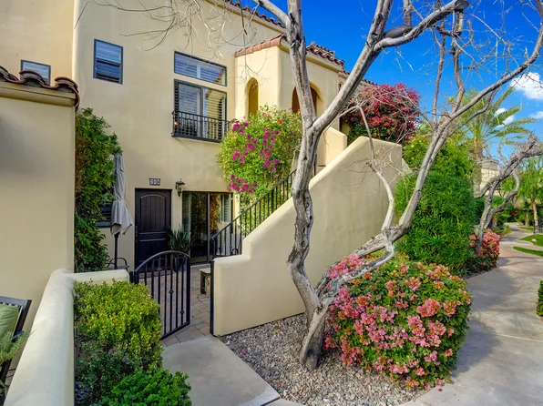 248 W Villorrio Dr, Palm Springs, CA 92262