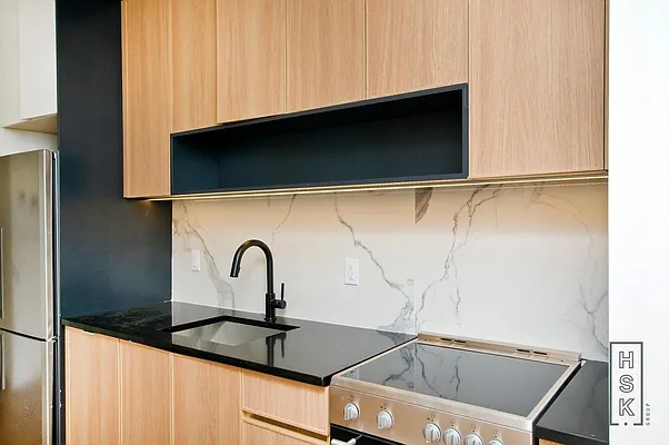 Rented by HSK Group Inc | media 34