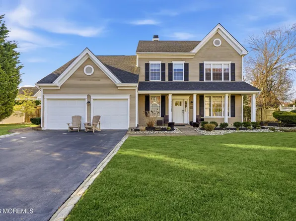 15 Villanova Drive, Freehold, NJ 07728