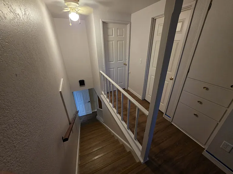 601 Marjo St — Photo 14