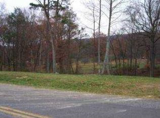 1451 Wildwood Rd, Salem, VA 24153