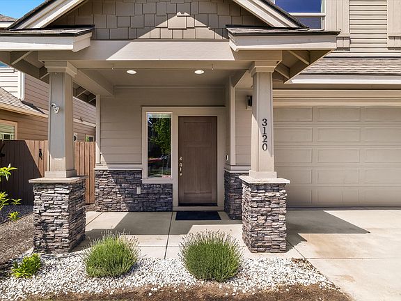 3rd image of 3120 NE Marea Dr