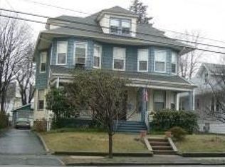 39 Van Houten Pl, Belleville, NJ 07109