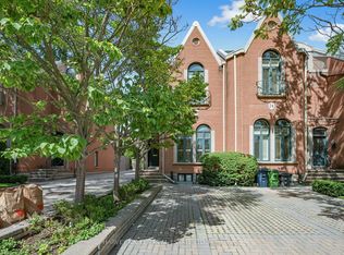 26 Marlborough Ave, Toronto, ON M5R 1X6